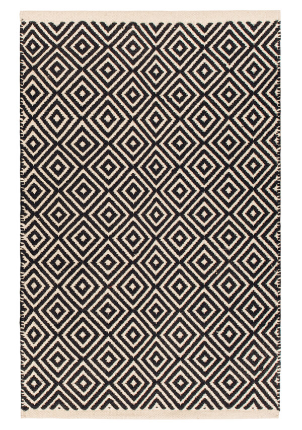 Black diamond weave rug