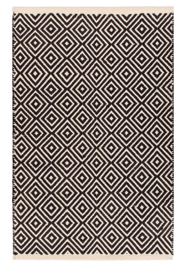 Black diamond weave rug