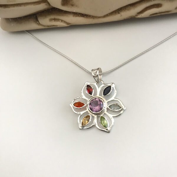 Flower chakra necklace pendant 7 stones