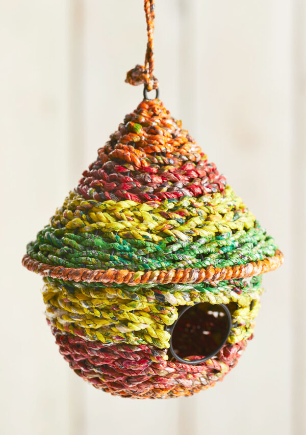 Bird house bird feeder hanging recycled Wildwood