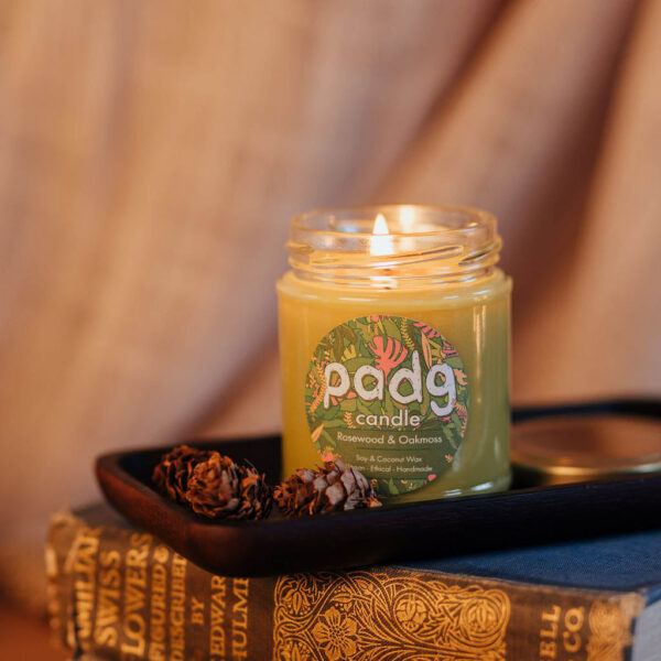 rosewood and oakmoss ethical candle padg wildwood cornwall