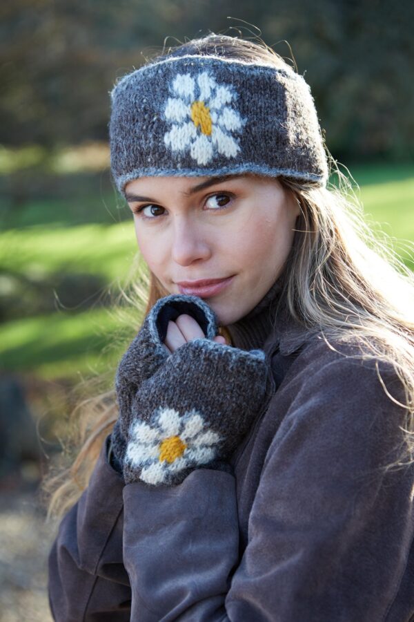 Pachamama daisy bark headband in grey Wildwood cornwall bude