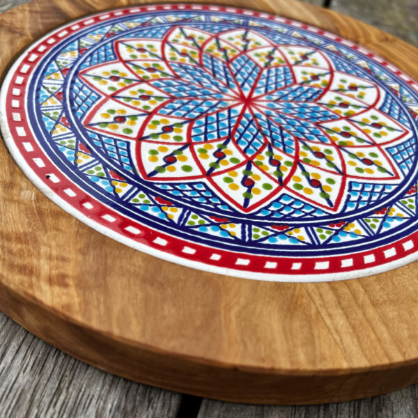 Olive wood trivet Wildwood Cornwall