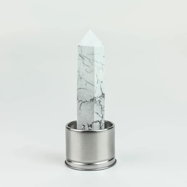 Howlite crystal wand water bottle
