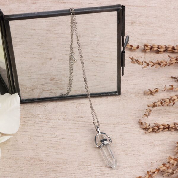 Clear quartz silver plated pendant necklace £5 Wildwood Cornwall