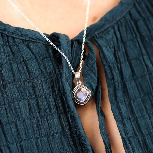 Sterling silver labradorite pendant necklace Wildwood Cornwall
