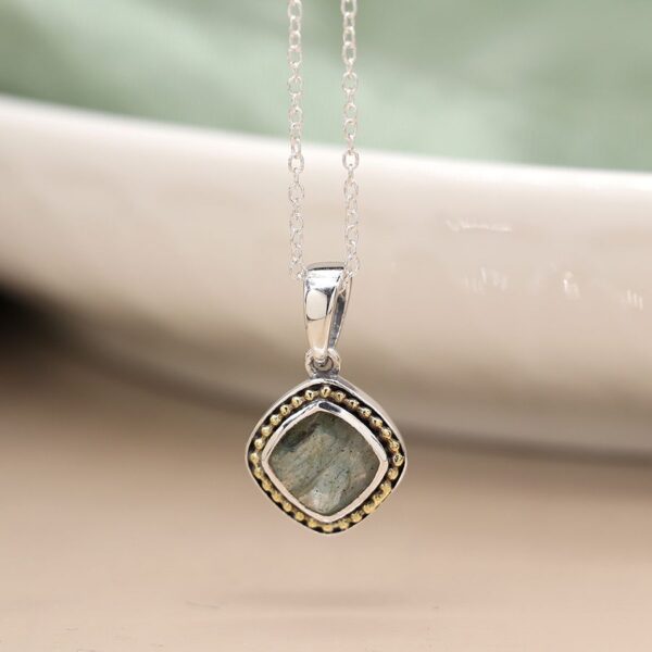 faceted labradorite sterling silver pendant necklace Wildwood COrnwall